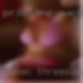 Woman threesomes
